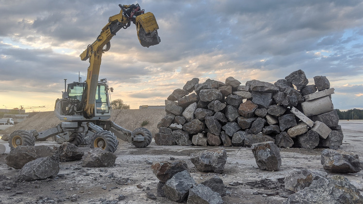 HEAP Hydraulic Excavator for an Autonomous Purpose excavadora autónoma capaz de construir muros ella sola