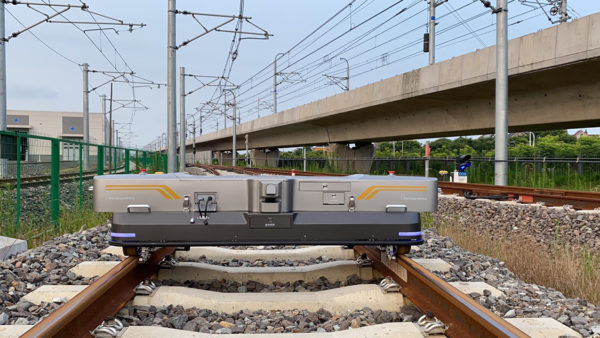 The Shenhao RIIS1005 predictive rail maintenance robot