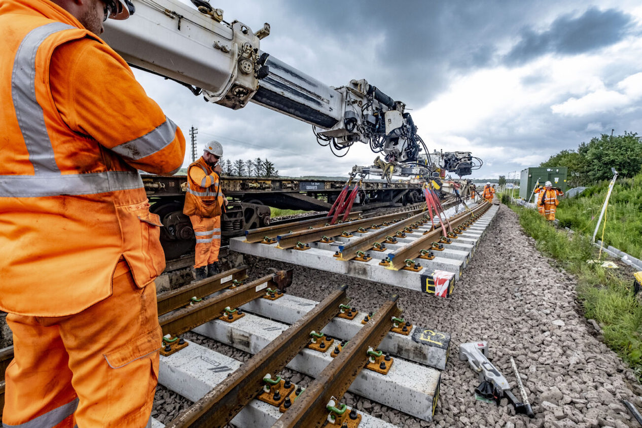 Transpennine Route Upgrade: track renewal at Stalybridge