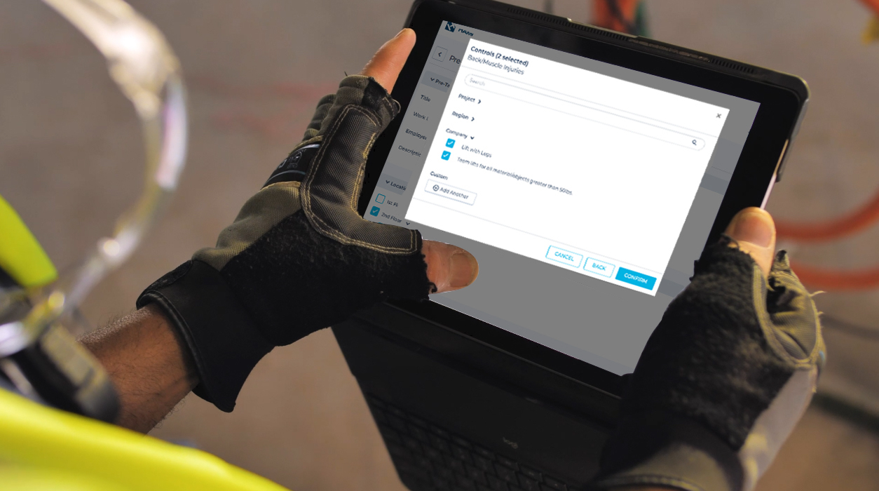 HammerTech being used on a tablet