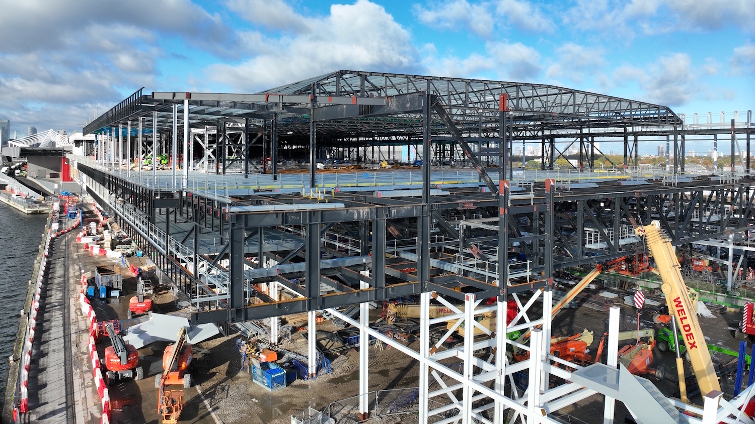 Photo of ExCel London's expansion being carried out by McLaren Construction